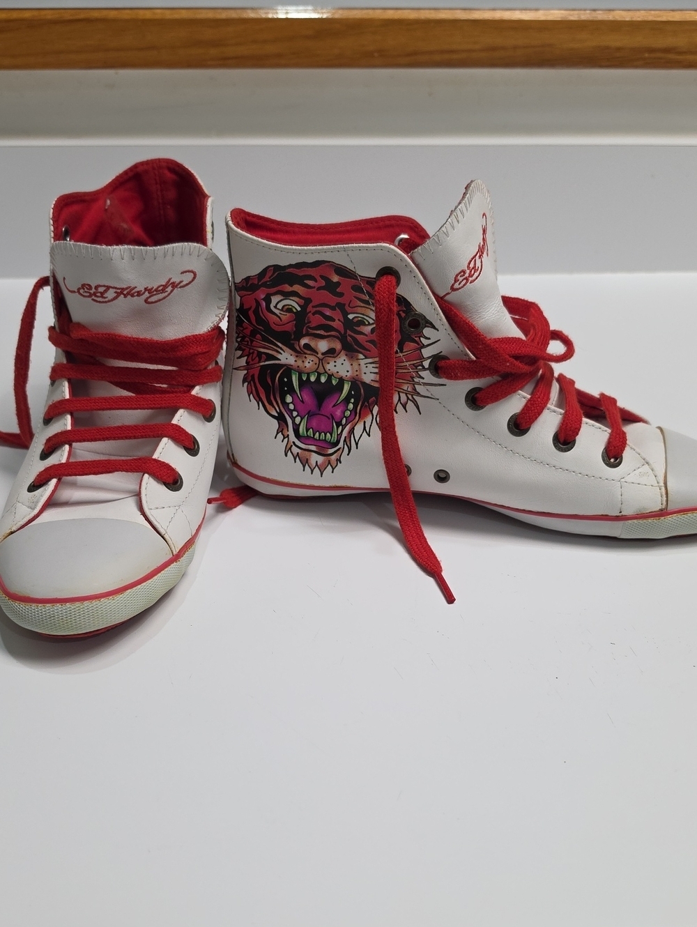 Vintage Ed Hardy Christian Audigier High-Top Leather Sneakers–Tiger & Rose Size9